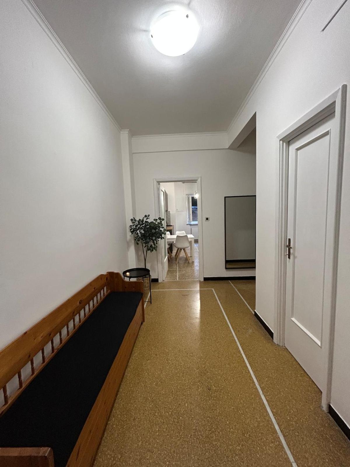 A Un Passo Da * Genova